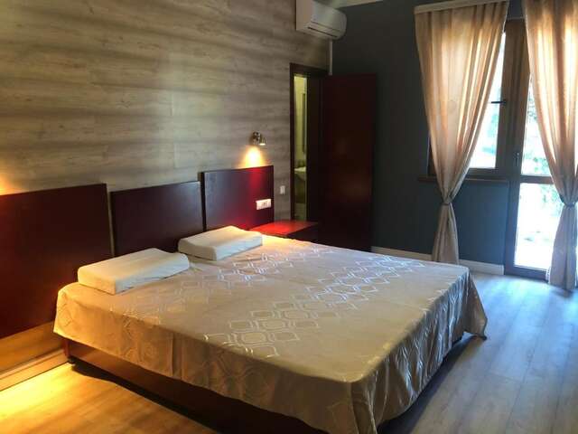 Отель HOTEL FREEDOM 1 Пицунда-27